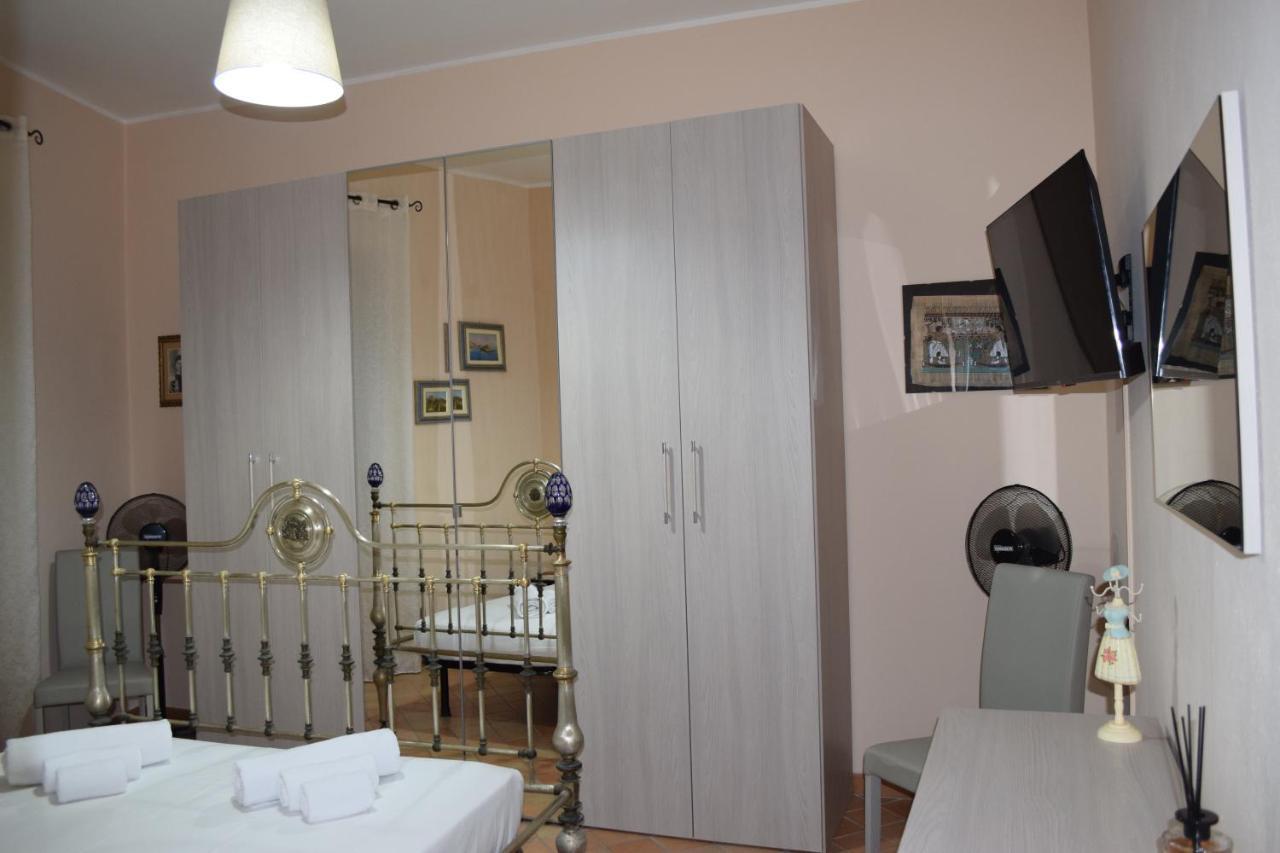 Вілла Casa Amelia - Charme In Таорміна Екстер'єр фото
